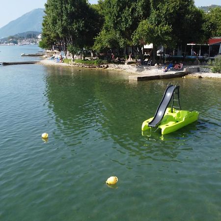 Flisvos Seaside Apartments Ligia Zewnętrze zdjęcie