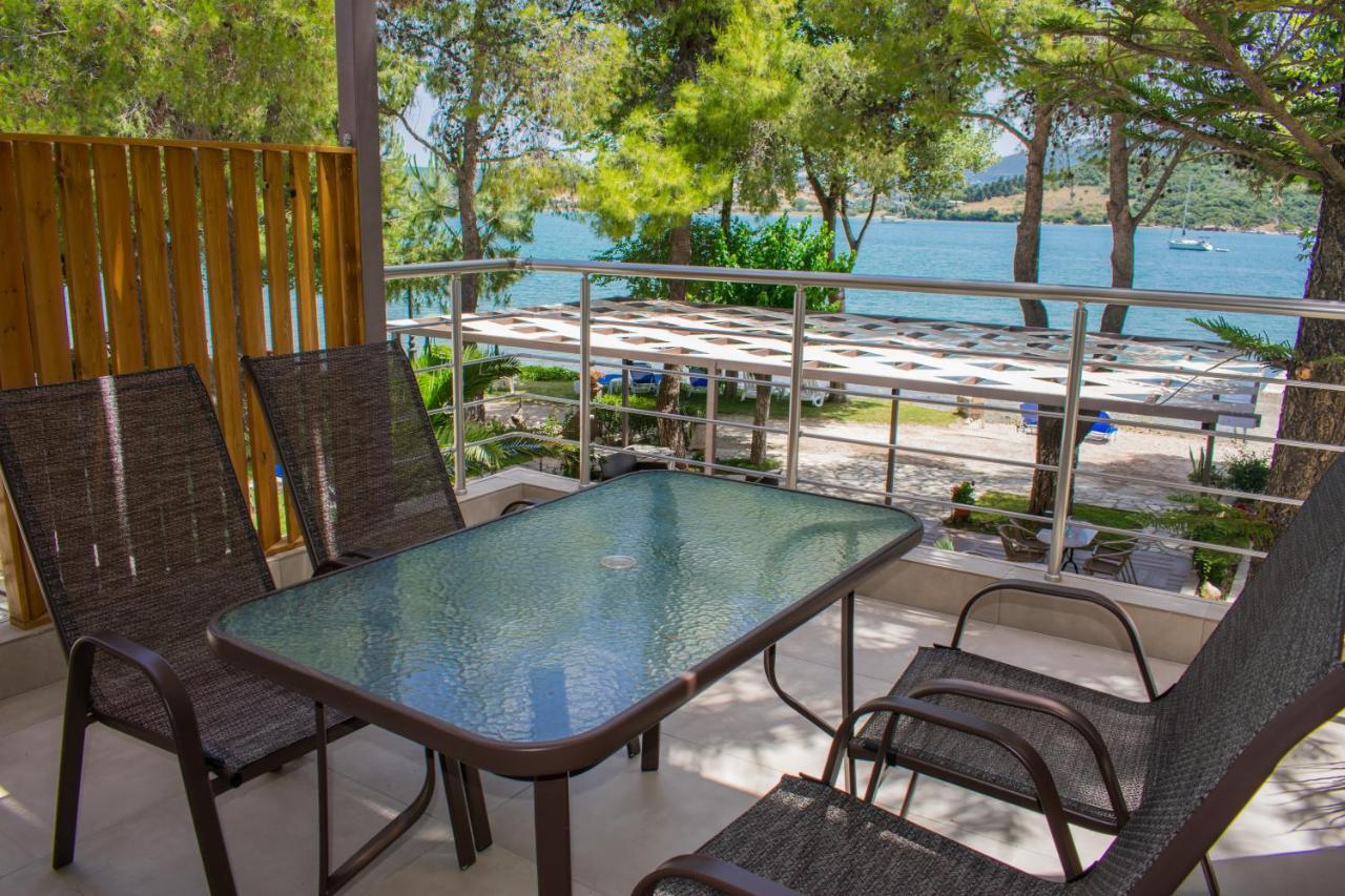 Flisvos Seaside Apartments Ligia Zewnętrze zdjęcie