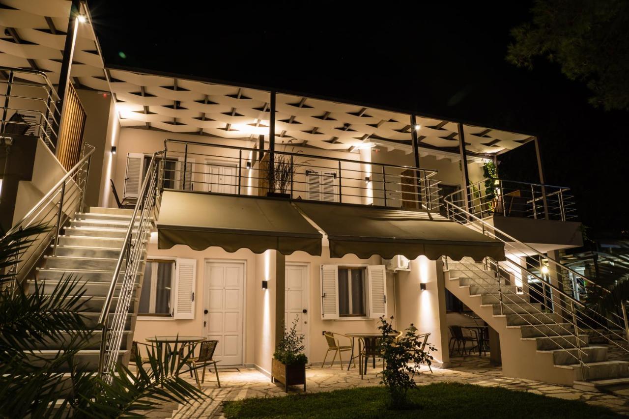Flisvos Seaside Apartments Ligia Zewnętrze zdjęcie
