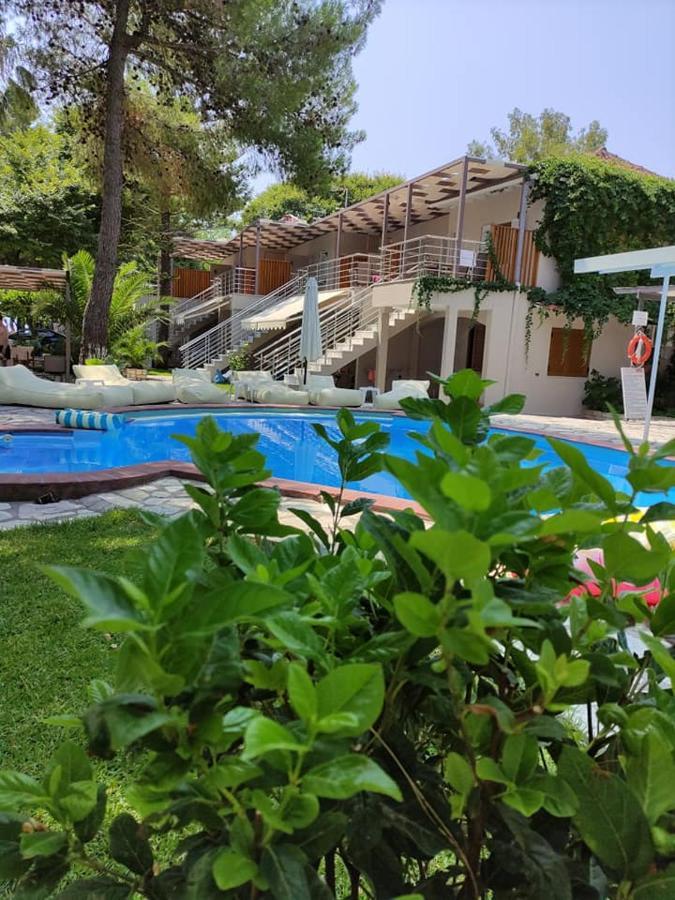 Flisvos Seaside Apartments Ligia Zewnętrze zdjęcie
