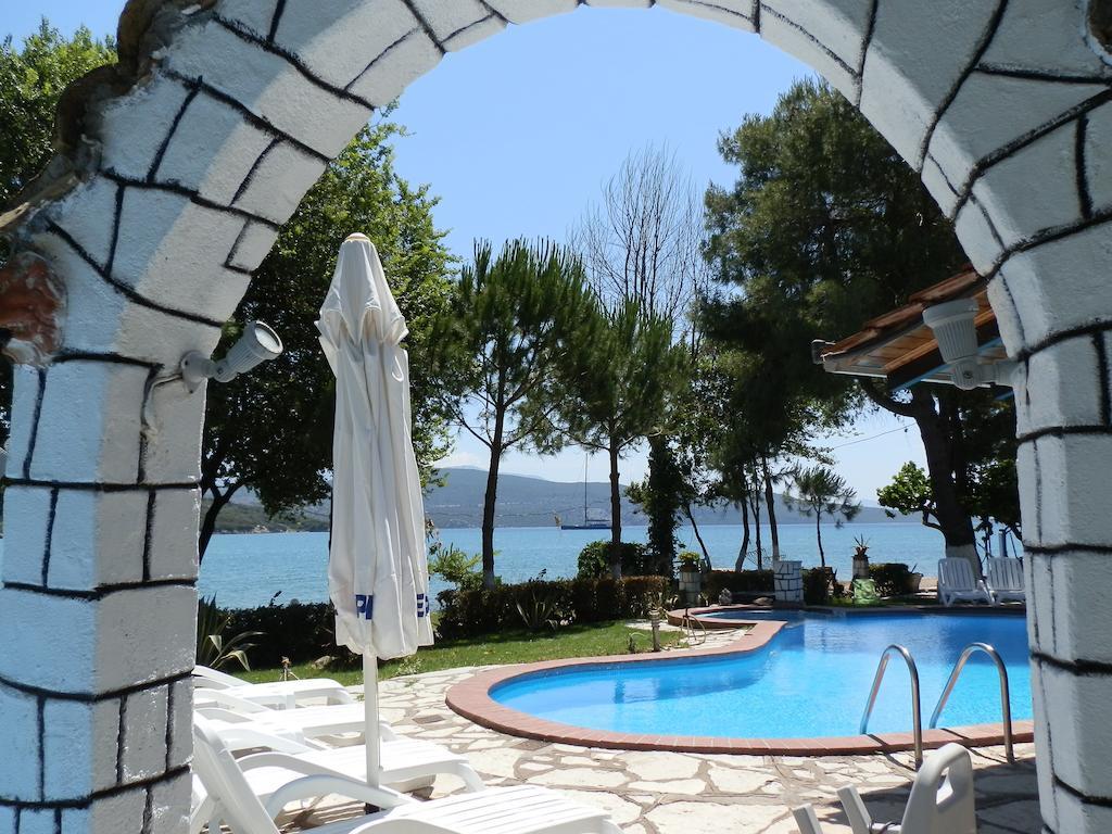 Flisvos Seaside Apartments Ligia Zewnętrze zdjęcie