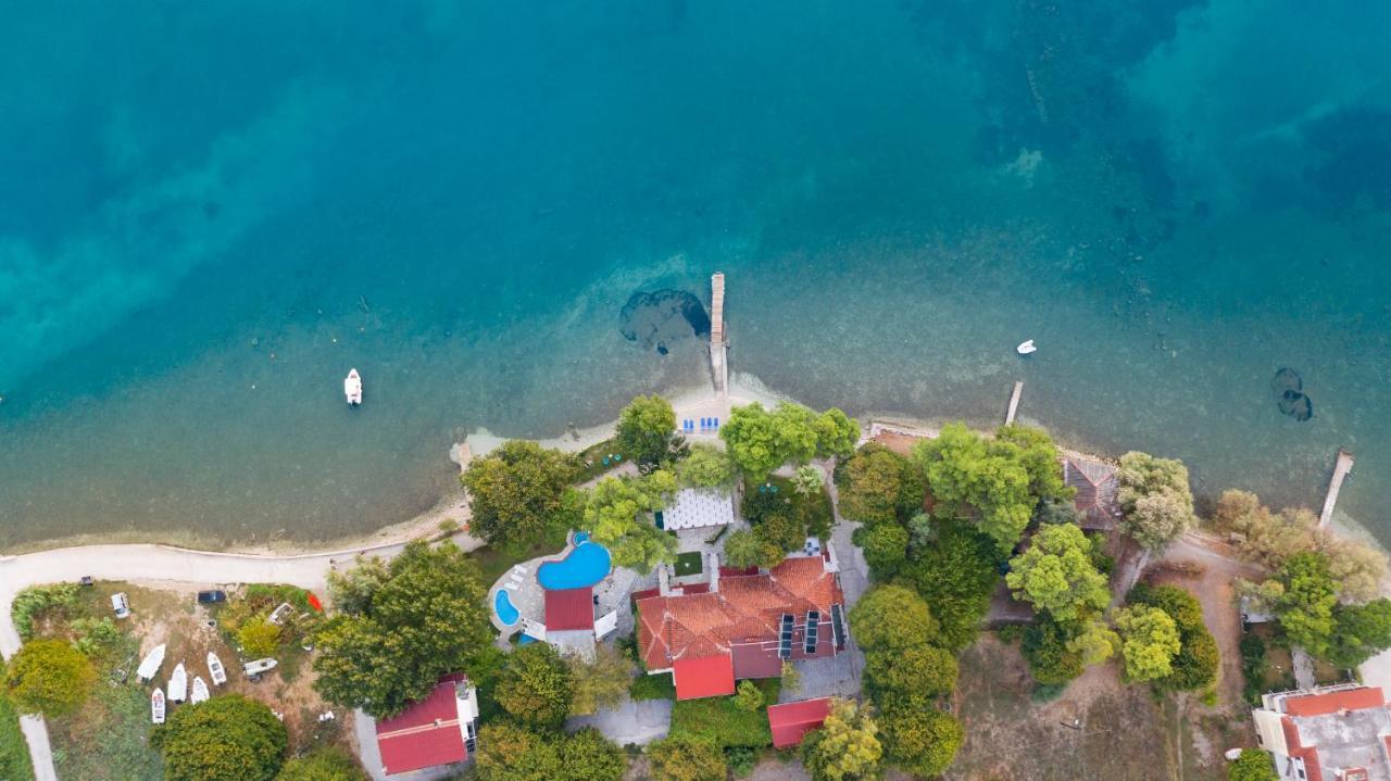 Flisvos Seaside Apartments Ligia Zewnętrze zdjęcie